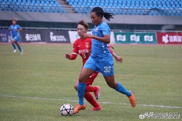 浓眉40+15詹姆斯31分 湖人险胜送奇才13连败