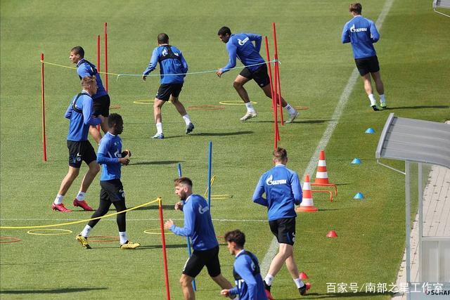 美巡四五月顶流赛事满格 总奖金池接近1亿美元