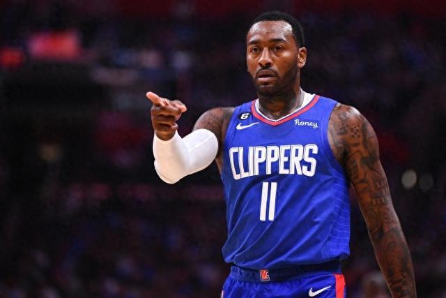 胡金秋23+12赵岩昊16分 广厦5人上双大胜山西