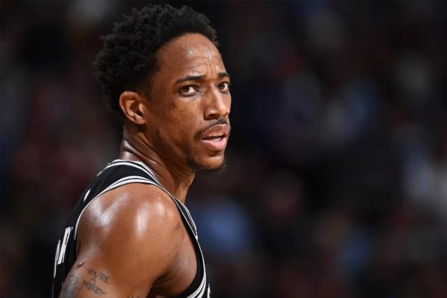 CBA夏联-王哲林21分上海胜福建 翁金郎23+7